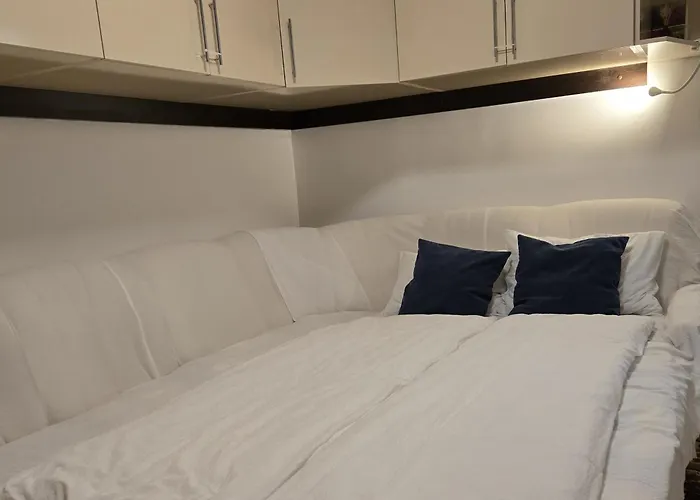 Borsalino: Cosy One-Bedroom Apartment